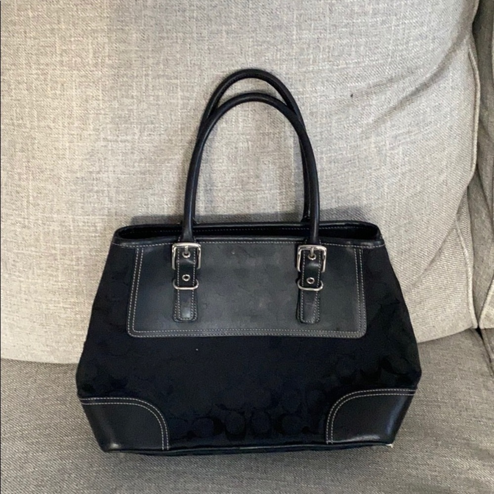 Coach handbag - Picture 2 of 6